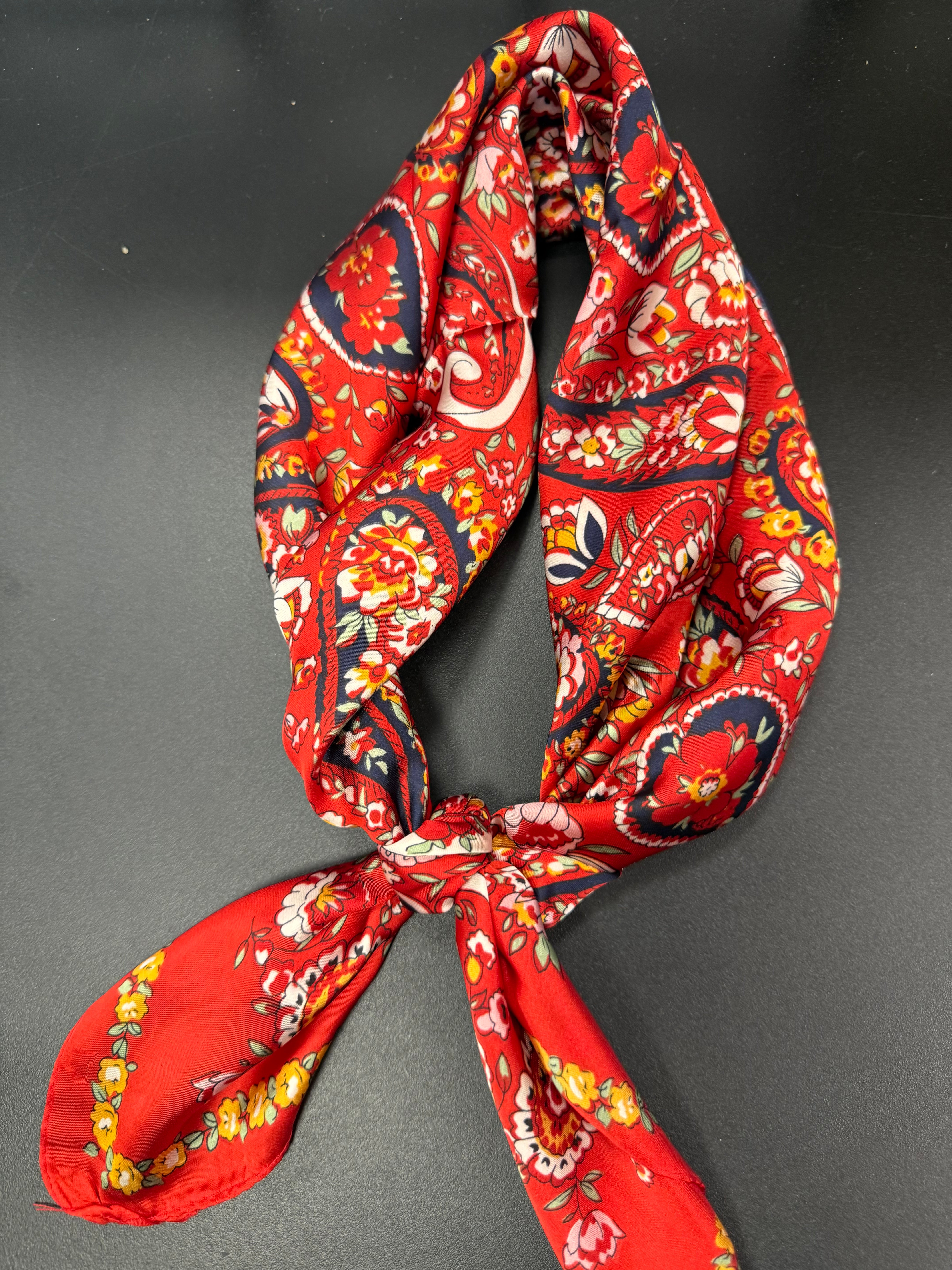 FOULARD