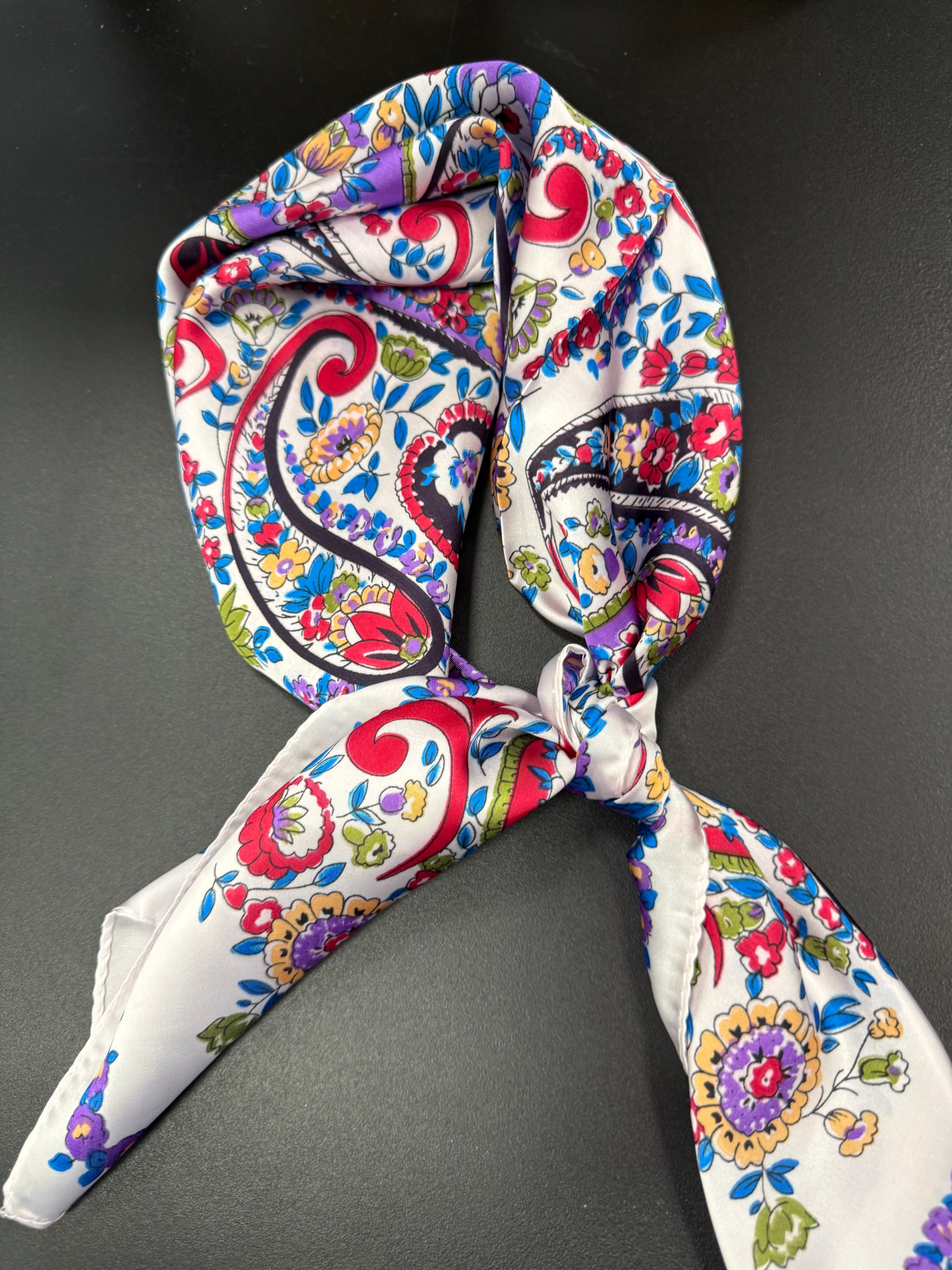 FOULARD