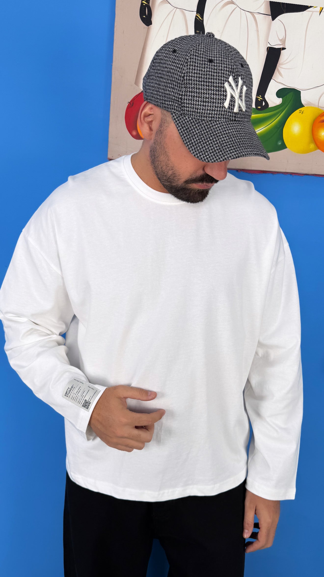 LONG SEASONLESS