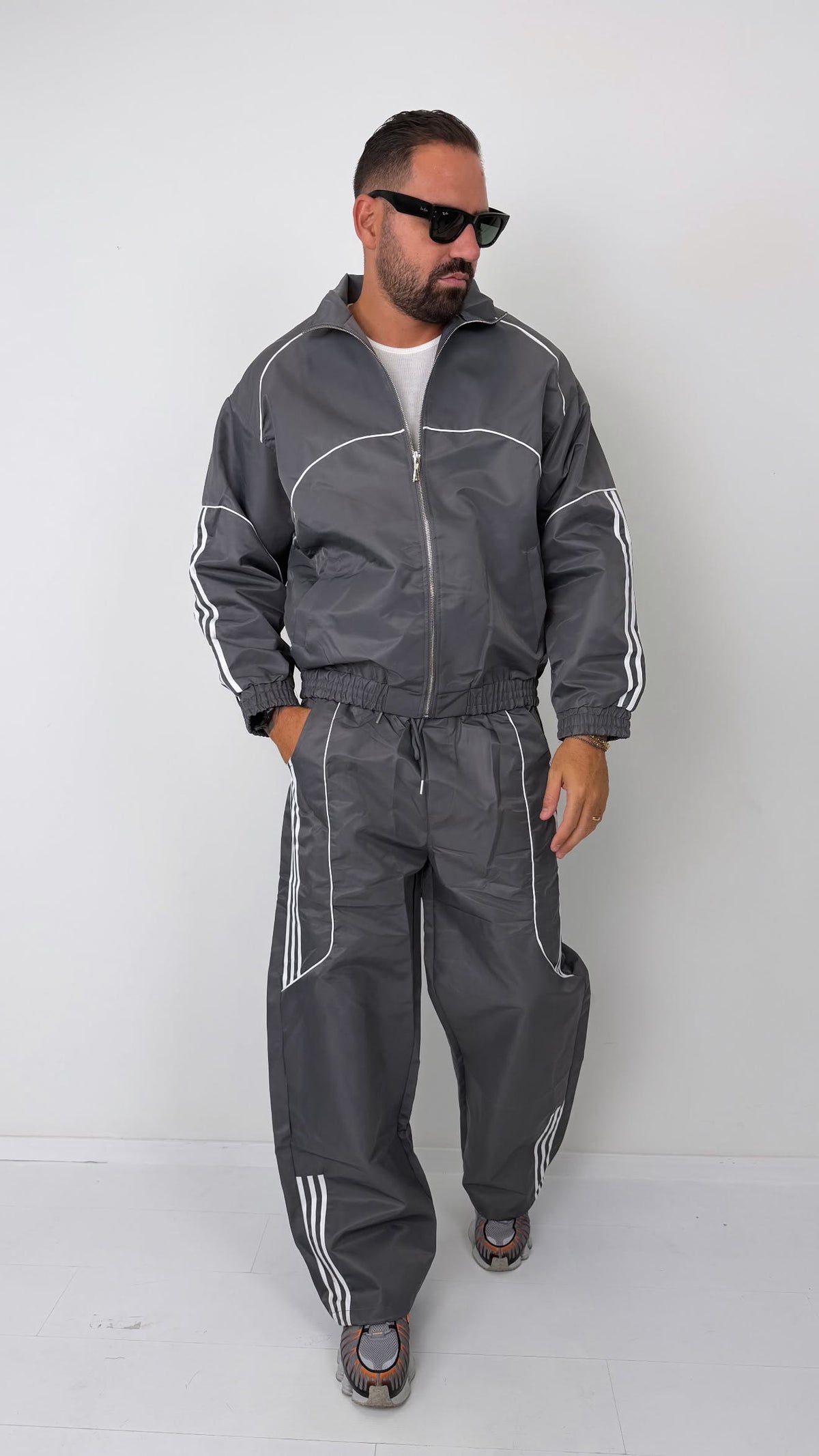 TUTA DIDAS