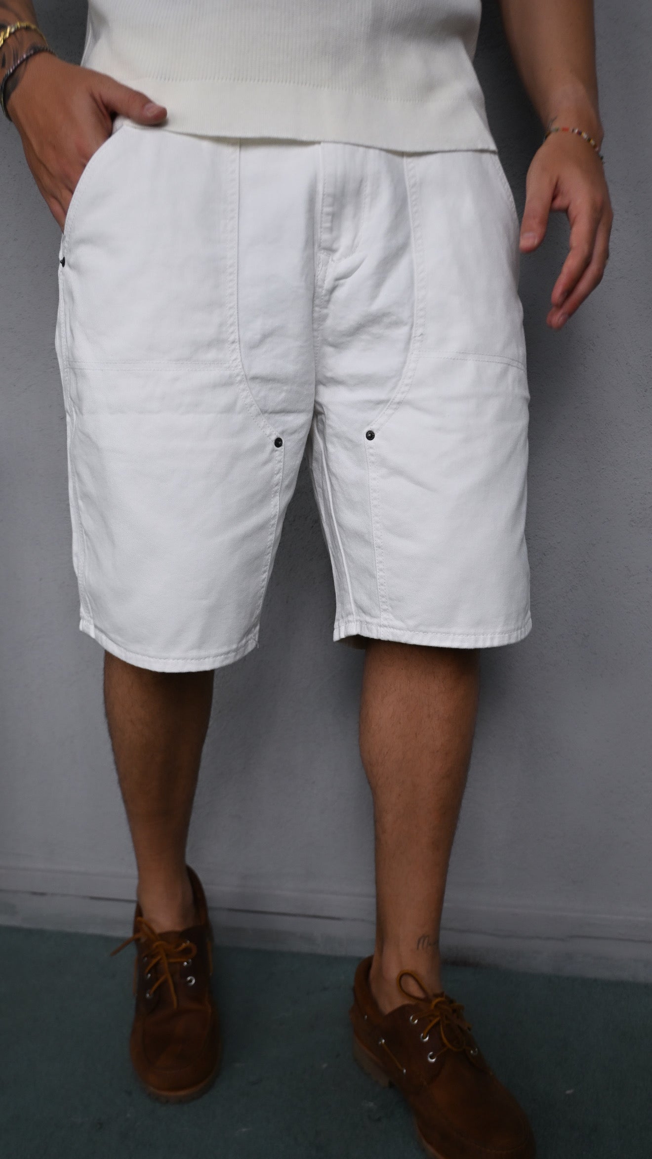 CARPENTER SHORT