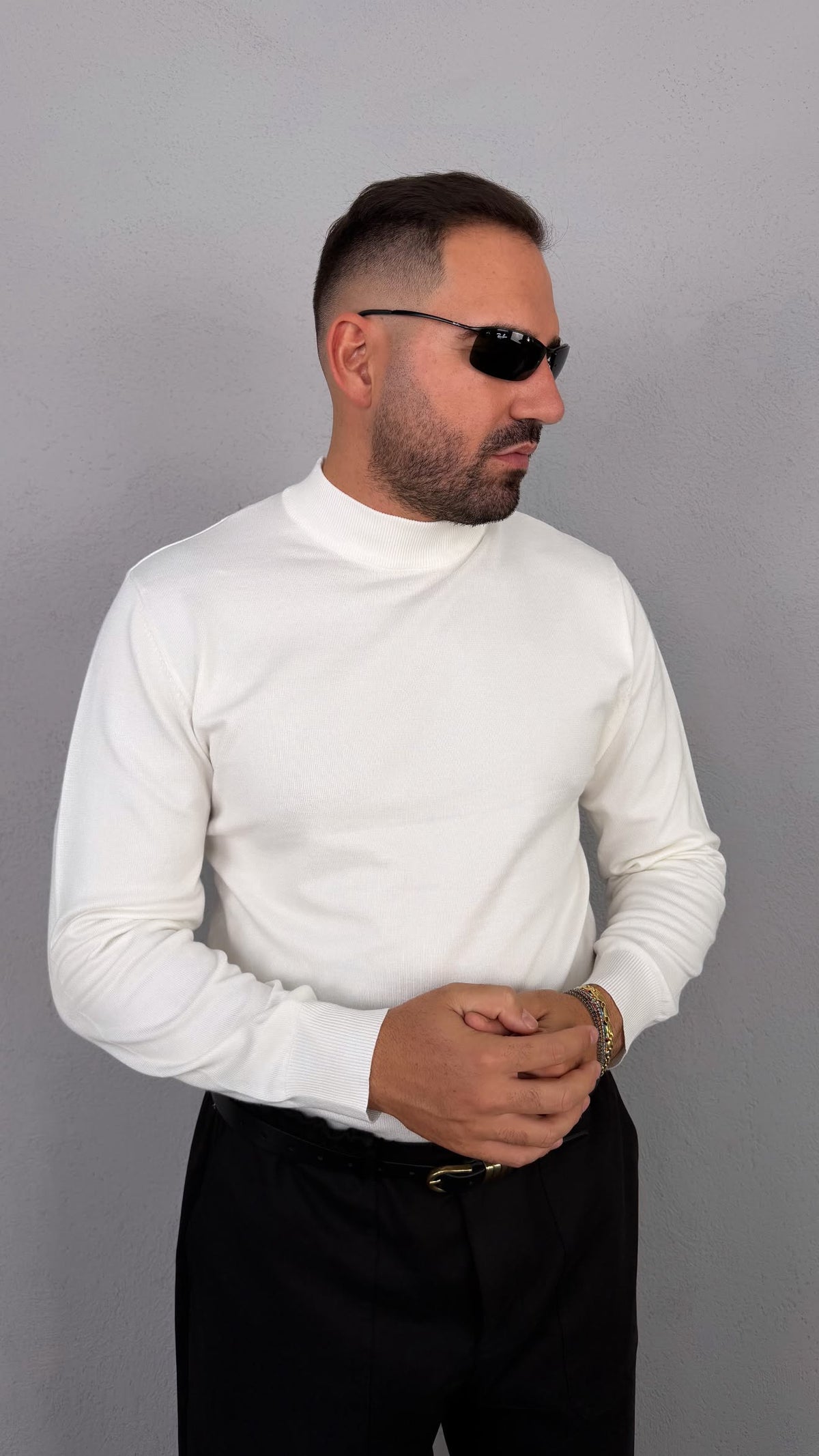 MAGLIA MEZZOCOLLO IN FILO