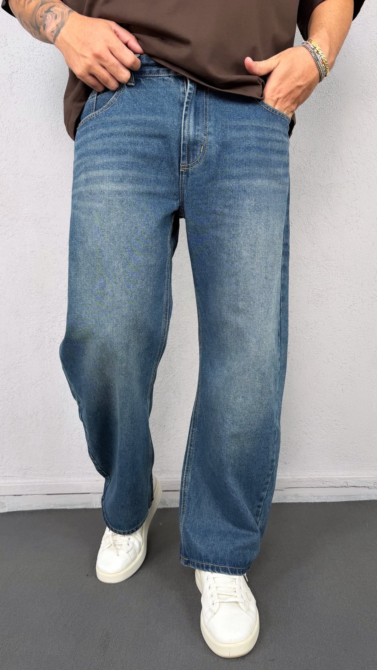 DENIM MID WASH